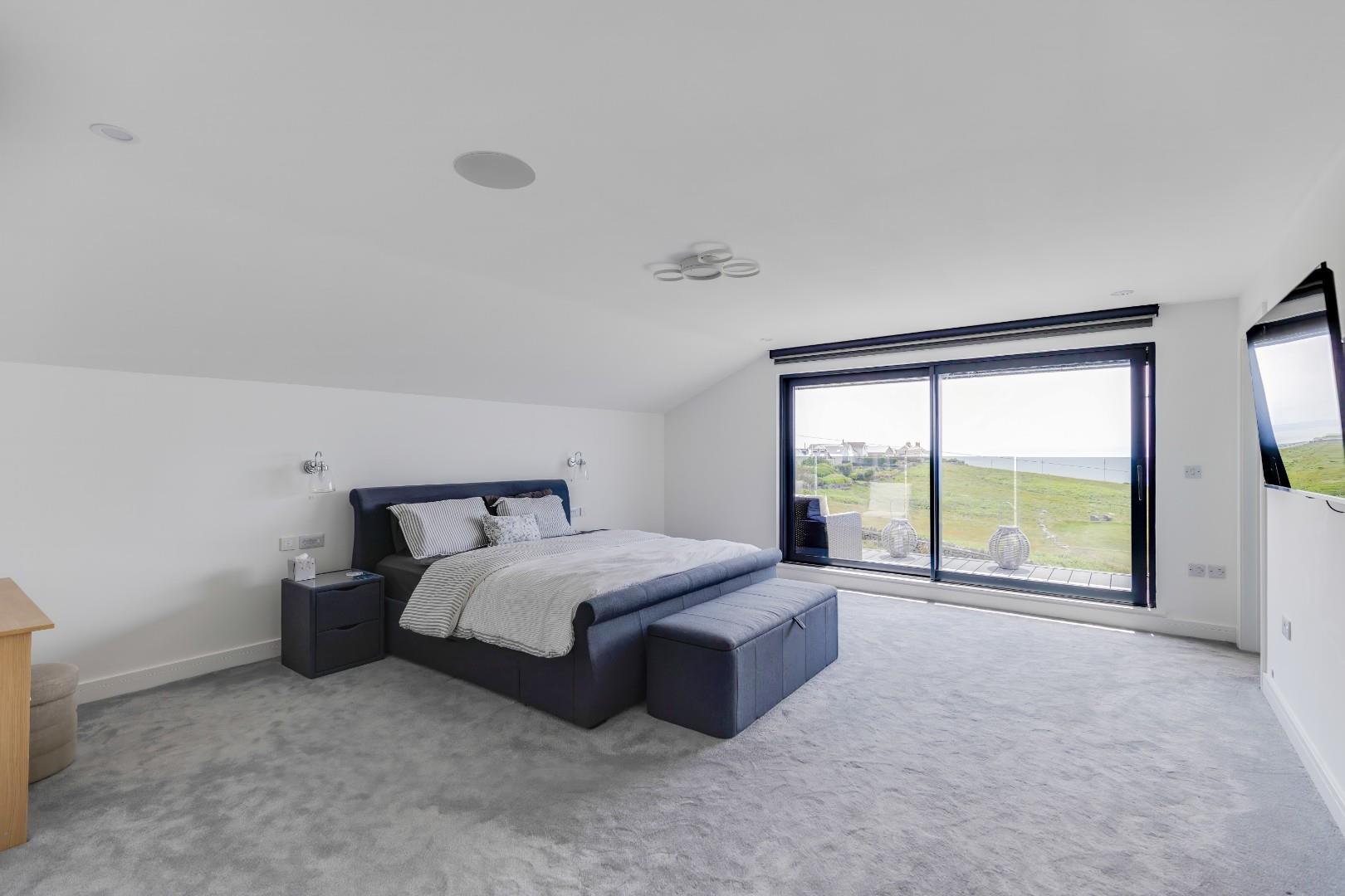 West Farm Close, Ogmore-By-Sea, Vale of Glamorgan, CF32 0PT